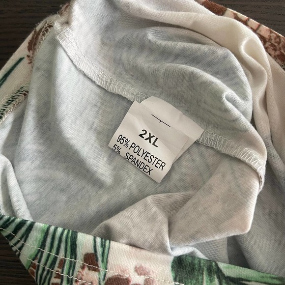 Matching Skirt Set - Picture 3 of 3